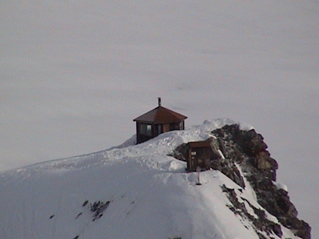 This is where we stayed on the 2008 ski tour.  It is the Don Sheldon Hut.  Pretty spectacular place, perched on the rock outcropping.

